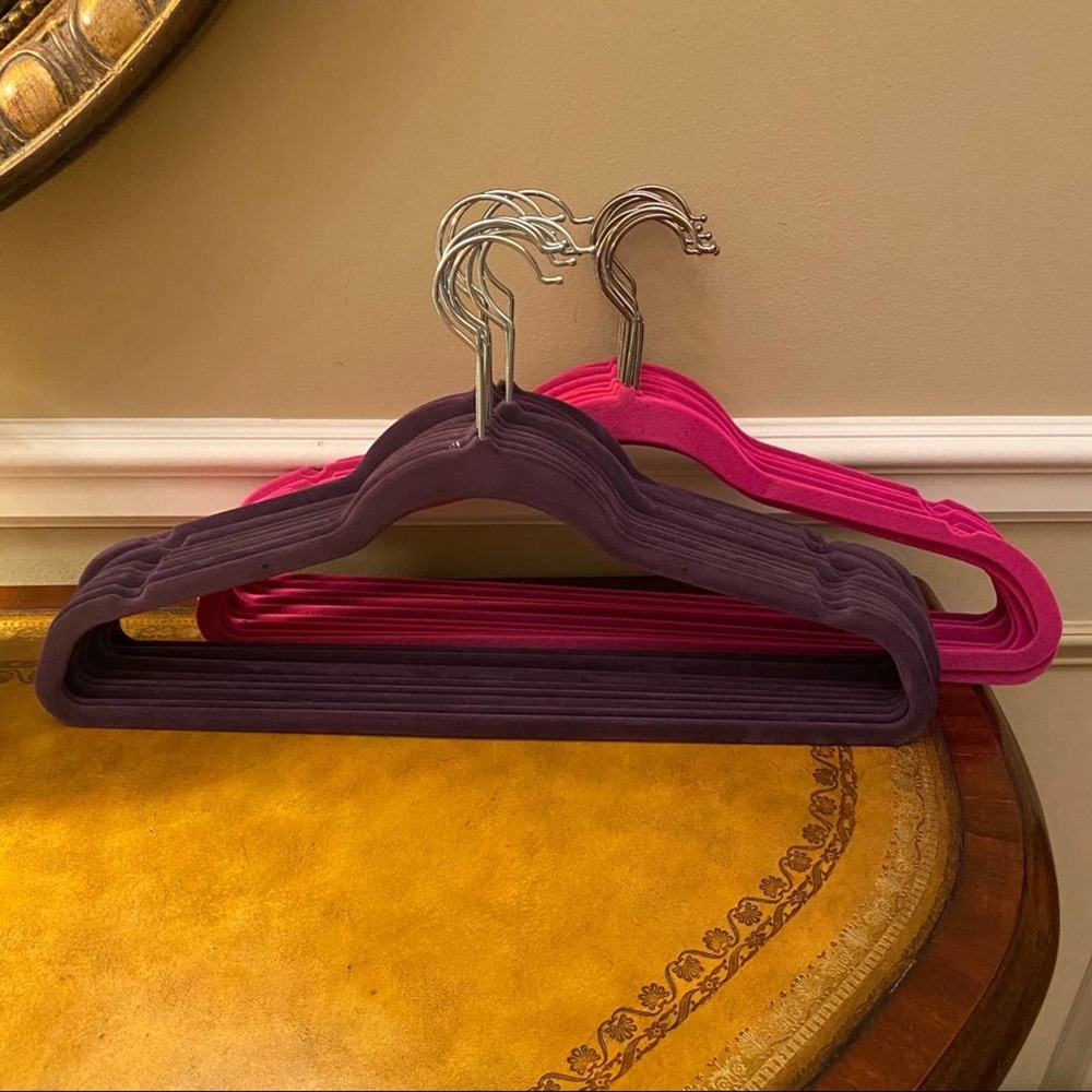 20 Pink & Purple Slim Clothes Suit Hangers